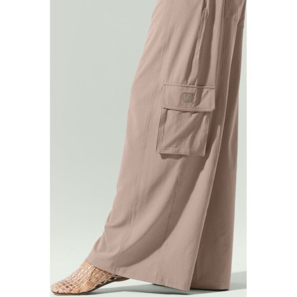 NEW Alo Dreamscape Cargo Wide Leg Pants Taupe Tan Oversized Utility Trousers S - Picture 3 of 13